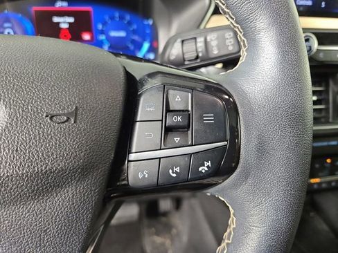 Used 2022 Ford Escape Titanium w/ Titanium Elite Package AWD/4WD image 24