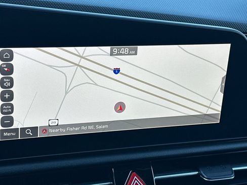 Used 2023 Kia Niro EX image 19