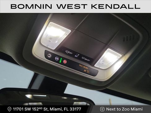 Used 2020 Chevrolet Traverse LS image 22