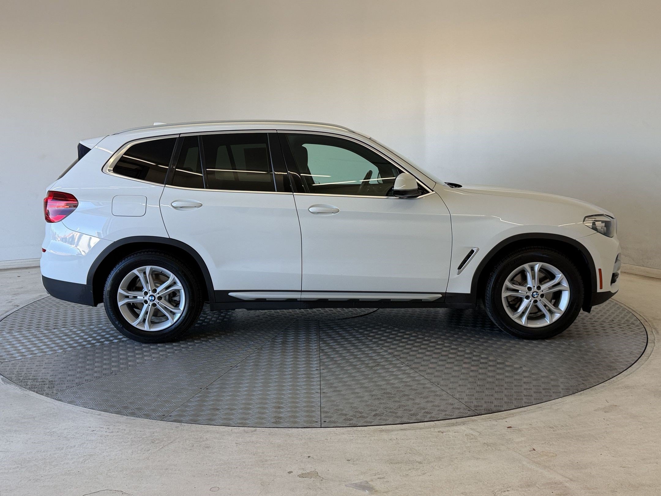 Used 2019 BMW X3 xDrive30i AWD/4WD image 8