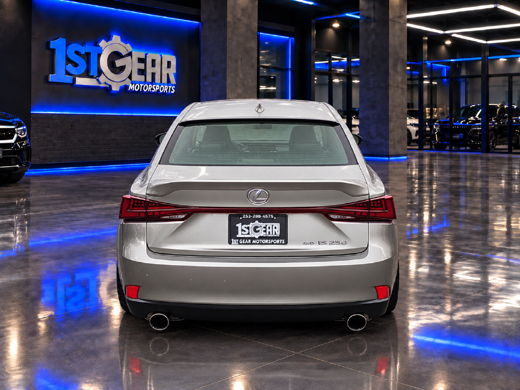 Used 2015 Lexus IS 250 AWD image 7