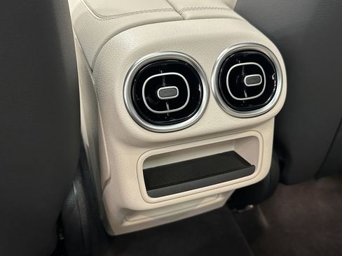 Certified 2025 Mercedes-Benz GLC 300 image 25