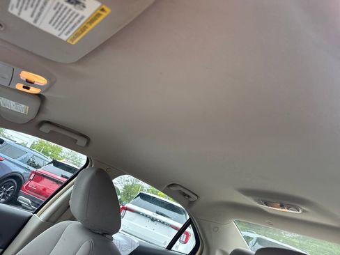 Used 2010 Ford Fusion SE FWD image 22