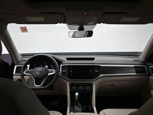 Used 2023 Volkswagen Atlas SE w/ Panoramic Sunroof Package image 29