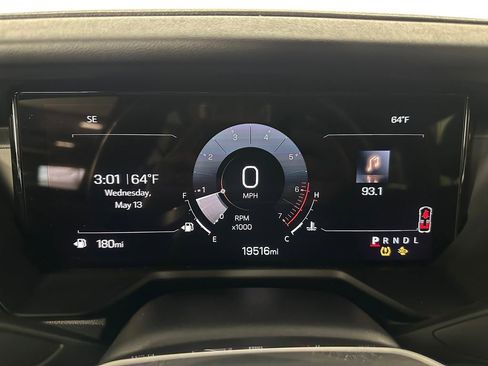 Used 2024 GMC Acadia Elevation w/ Luxury Package FWD image 15