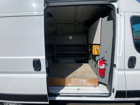 Used 2023 RAM ProMaster 1500 FWD image 6