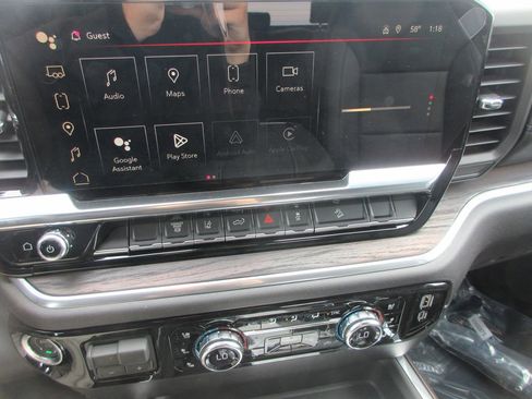 New 2026 GMC Sierra 2500 SLT AWD/4WD image 18