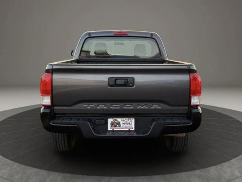 Used 2016 Toyota Tacoma SR RWD image 4