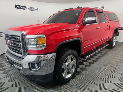 Used 2016 GMC Sierra 2500 SLT w/ Duramax Plus Package AWD/4WD image 2
