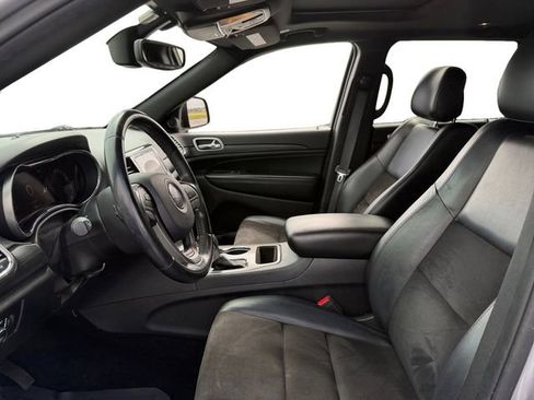 Used 2020 Jeep Grand Cherokee Altitude image 10