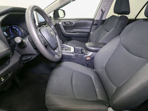 Used 2025 Toyota RAV4 LE AWD/4WD image 44