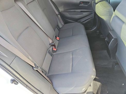 Used 2022 Toyota Corolla LE image 19