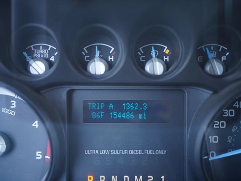 Used 2015 Ford F550 4x4 Crew Cab Super Duty image 29