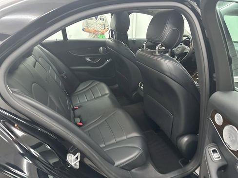 Used 2018 Mercedes-Benz C 300 4MATIC Sedan image 25