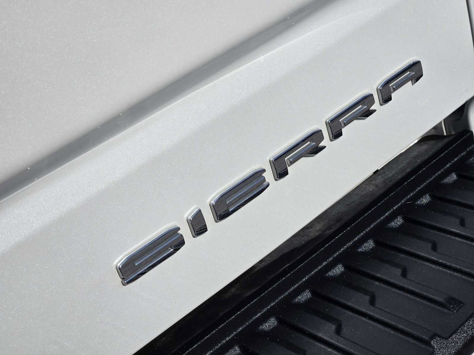 Certified 2024 GMC Sierra 1500 Denali AWD/4WD image 11