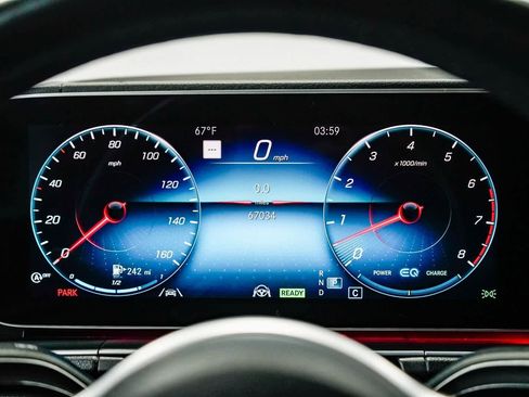 Used 2022 Mercedes-Benz GLS 450 4MATIC image 25