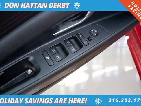 Used 2023 Hyundai Elantra SEL image 14