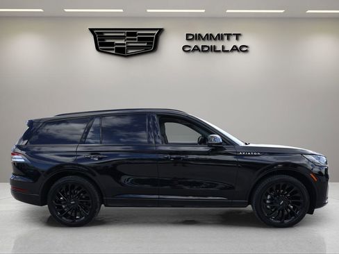 Used 2025 Lincoln Aviator Reserve w/ Luxury Package AWD/4WD image 6