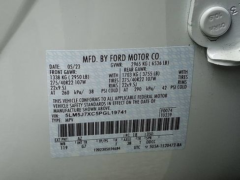 Used 2023 Lincoln Aviator Reserve w/ Equipment Group 201A AWD/4WD image 27