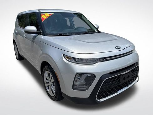 Used 2020 Kia Soul LX FWD image 3