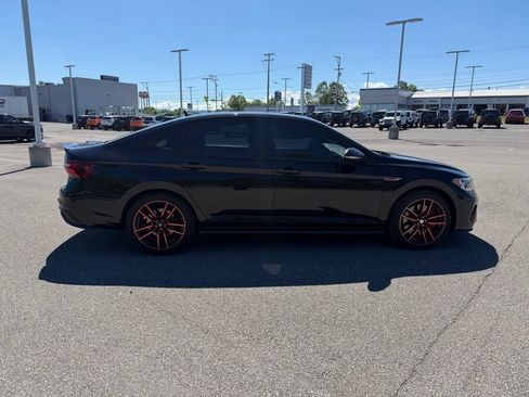 Used 2022 Volkswagen Jetta GLI Autobahn FWD image 8
