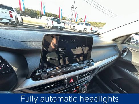 Used 2019 Kia Forte LXS image 32