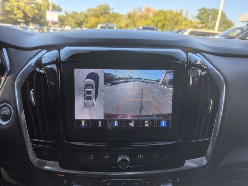 Used 2022 Chevrolet Traverse High Country AWD/4WD image 22