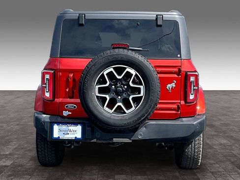 Used 2024 Ford Bronco Outer Banks AWD/4WD image 27