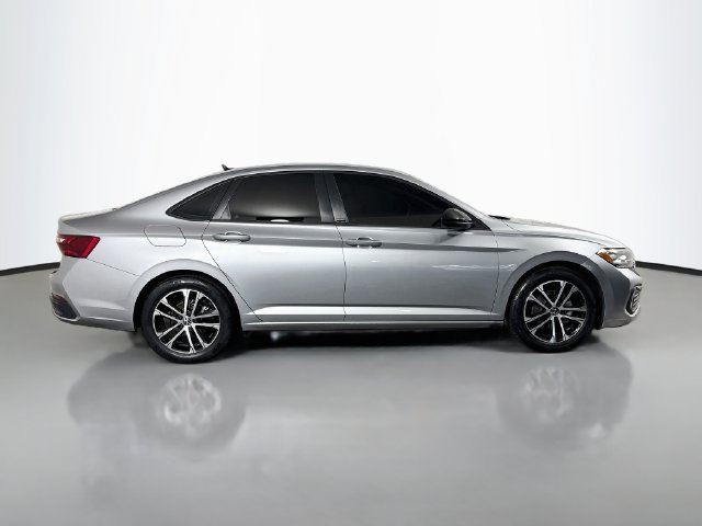 Certified 2023 Volkswagen Jetta Sport w/ IQ.Drive Package FWD image 8