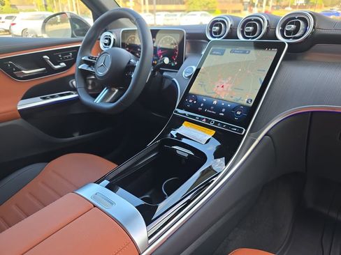 New 2026 Mercedes-Benz GLC 300 4MATIC image 18