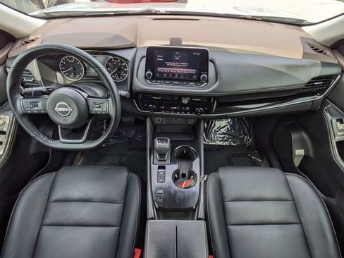 Used 2023 Nissan Rogue SL FWD image 17