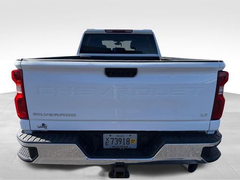 Used 2022 Chevrolet Silverado 2500 LT w/ Convenience Package image 4