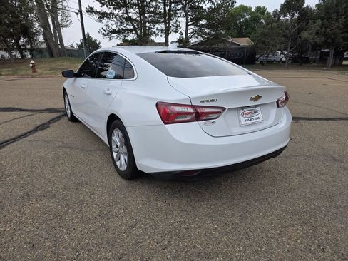 Used 2020 Chevrolet Malibu LT FWD image 4