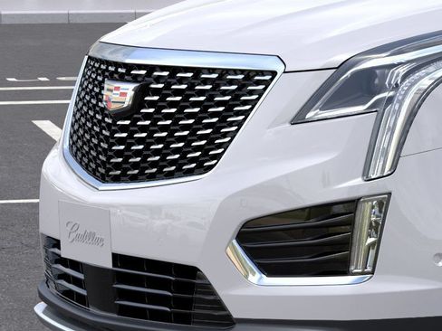 New 2026 Cadillac XT5 Premium Luxury w/ Driver Assist Package AWD/4WD image 13