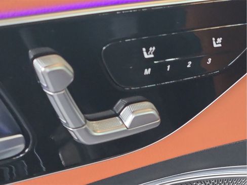 New 2026 Mercedes-Benz C 43 AMG 4MATIC Sedan image 17