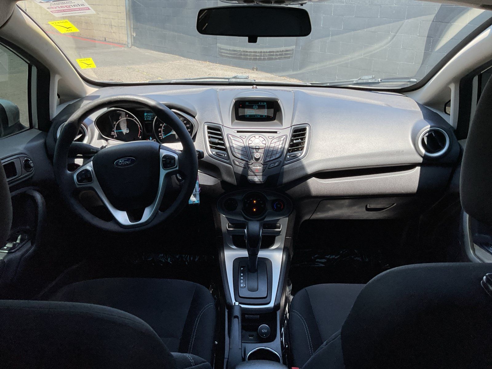 Used 2017 Ford Fiesta SE FWD image 16