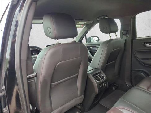 Used 2023 Chevrolet Blazer RS w/ Driver Confidence II Package FWD image 18