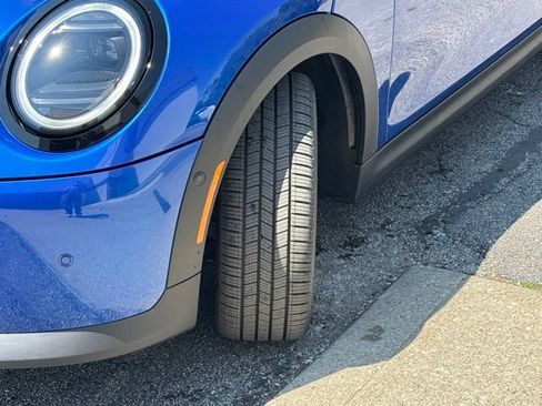 New 2026 MINI Cooper S FWD image 13