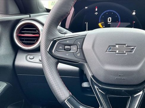 New 2026 Chevrolet Trax RS w/ Driver Confidence Package FWD image 18