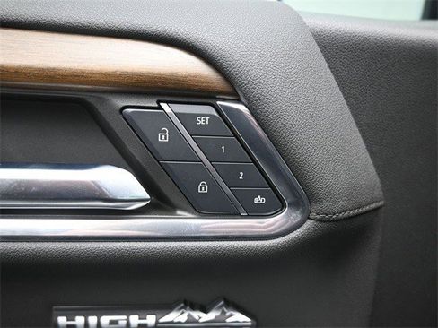 Certified 2024 Chevrolet Silverado 1500 High Country w/ High Country Premium Package image 18