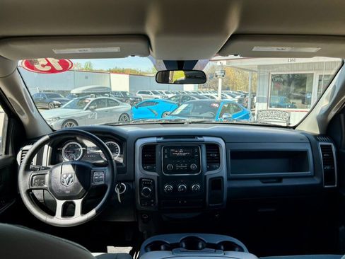 Used 2015 RAM 1500 Tradesman w/ Popular Equipment Group AWD/4WD image 23