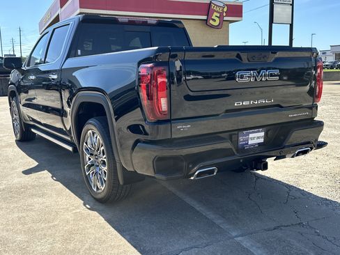 Certified 2025 GMC Sierra 1500 Denali Ultimate AWD/4WD image 8