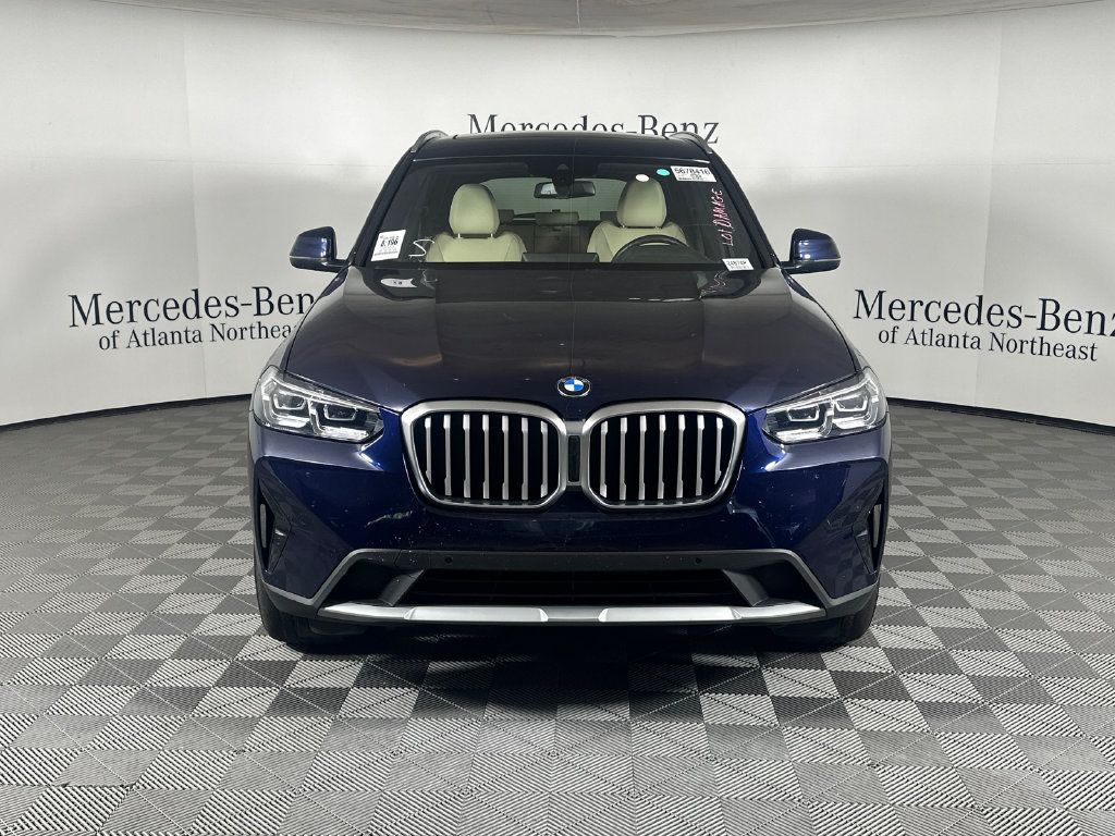 Used 2023 BMW X3 xDrive30i w/ Convenience Package AWD/4WD image 2