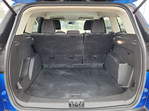 Used 2017 Ford Escape SE w/ Equipment Group 201A image 11