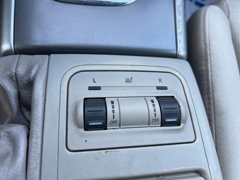 Used 2007 Subaru Outback 2.5i image 38