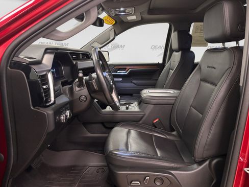 Used 2022 GMC Sierra 1500 Denali w/ Denali Carbonpro Edition AWD/4WD image 9