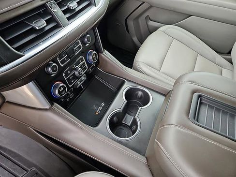 Used 2023 Chevrolet Tahoe Z71 image 20