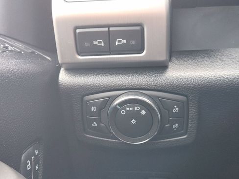 Used 2021 Ford F250 Platinum w/ Tremor Off-Road Package image 22