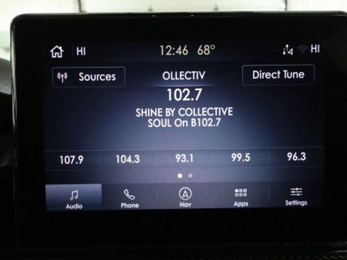 Used 2022 Lincoln Corsair AWD w/ Premium Package image 16