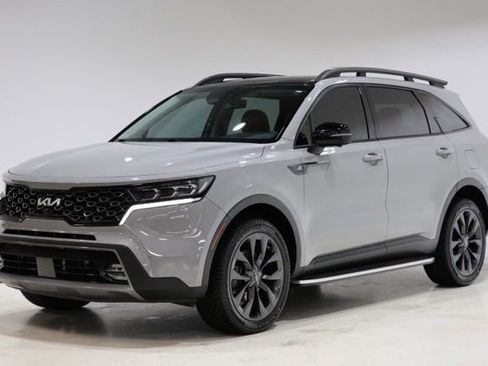 Used 2022 Kia Sorento SX Prestige w/ Rust Color Package AWD/4WD image 3